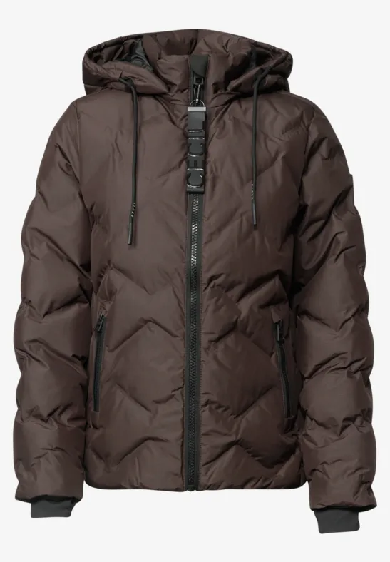 Dunkelbraune, gesteppte Daunenjacke mit Kapuze, Reißverschluss und Kordelzug, warm und sportlich.