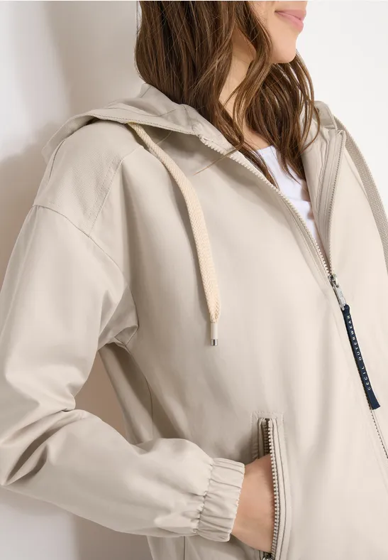 Jacke mit Kapuze pearl beige