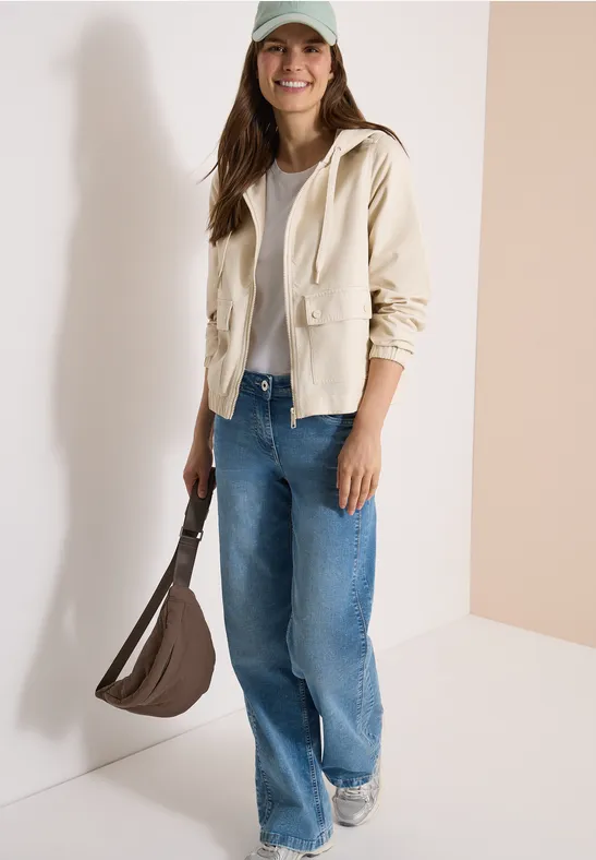 Jacke mit Kapuze und Elastikbund pearl beige