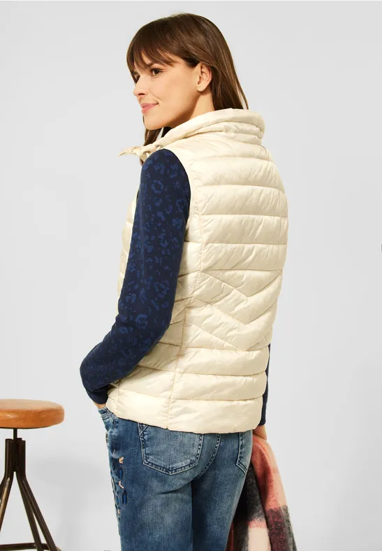 Gewatteerde outdoor vest tofu white