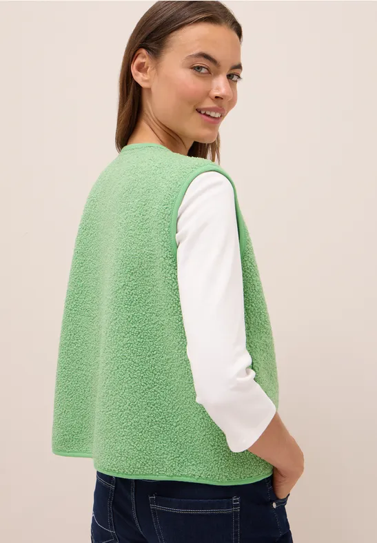 Wollen gilet fennel green