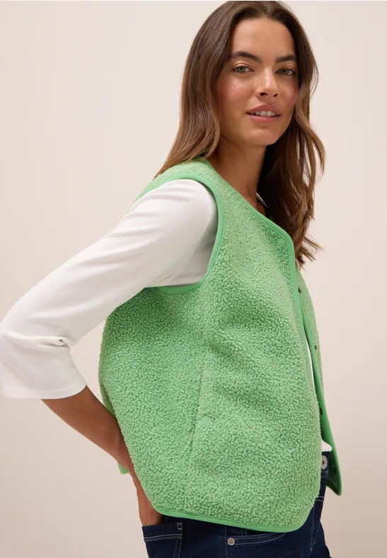 Wollen gilet fennel green