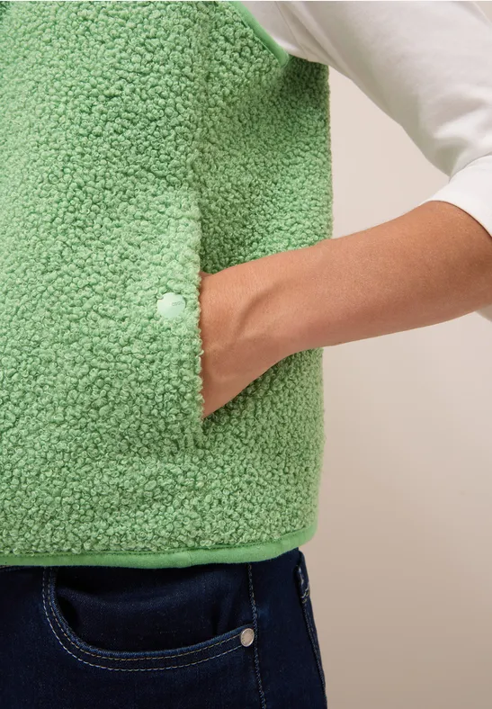 Wollen gilet fennel green