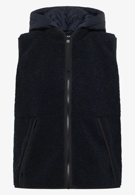 Schwarze, wärmende Fleece-Weste mit durchgehendem Reißverschluss und seitlichen Taschen.