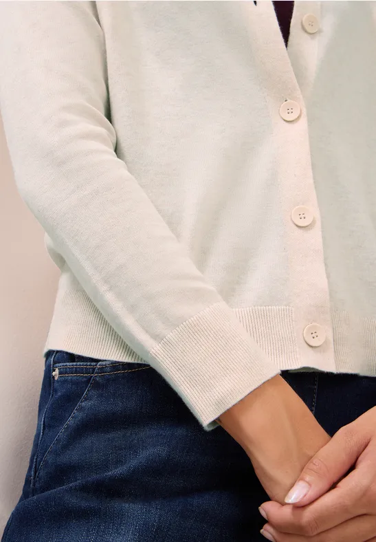 Strickjacke mit Knopfleiste oat milk beige melange