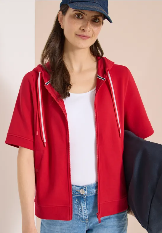 Bitte bestätigen Sie, ob Sie die Beschreibungen im Format mit 'descriptions' und ISO-Codes wünschen.