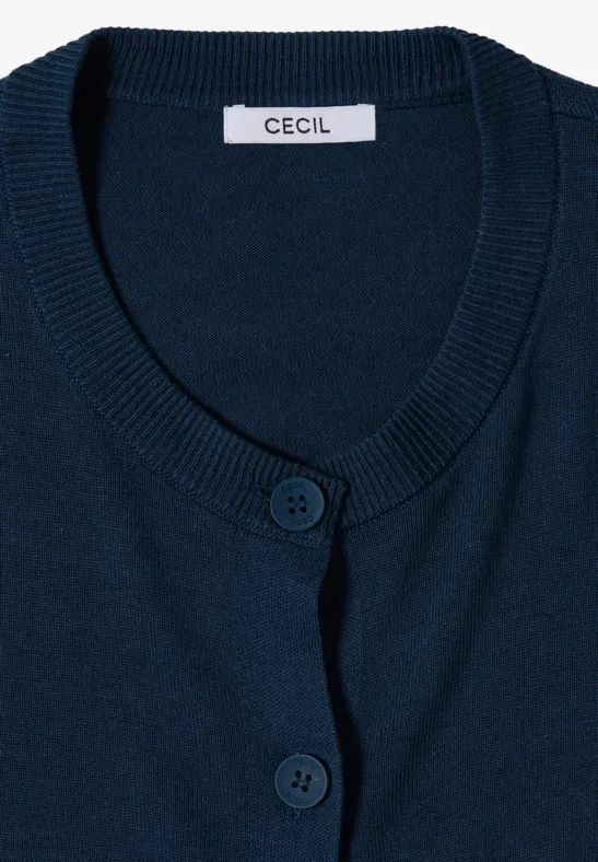 Dunkelblauer Damen-Cardigan mit Rundhalsausschnitt, zwei Knöpfen und CECIL-Label.