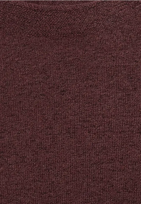 Zacht gebreide pullover dark red grape melange