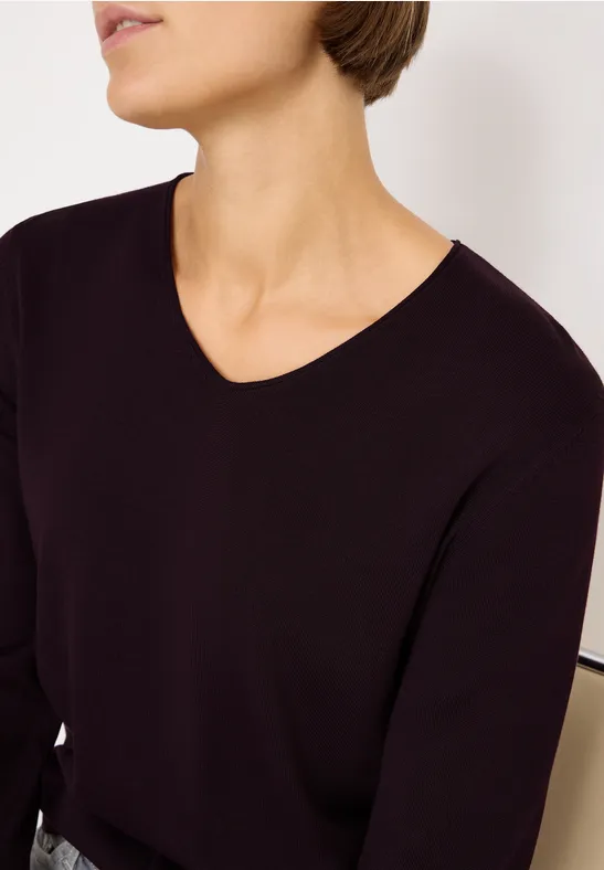 Pull basique eggplant red