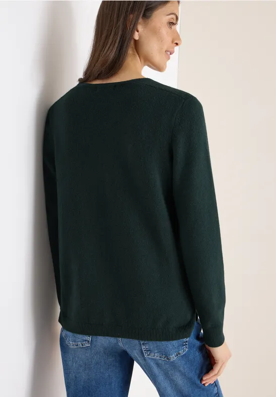Gezellige trui met V-hals ink green
