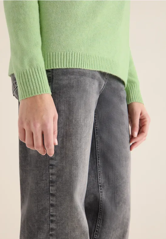 Doux pull-over en couleur unie null