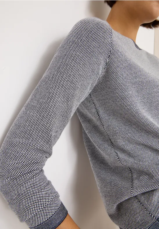 Two-Tone Pullover vanilla white