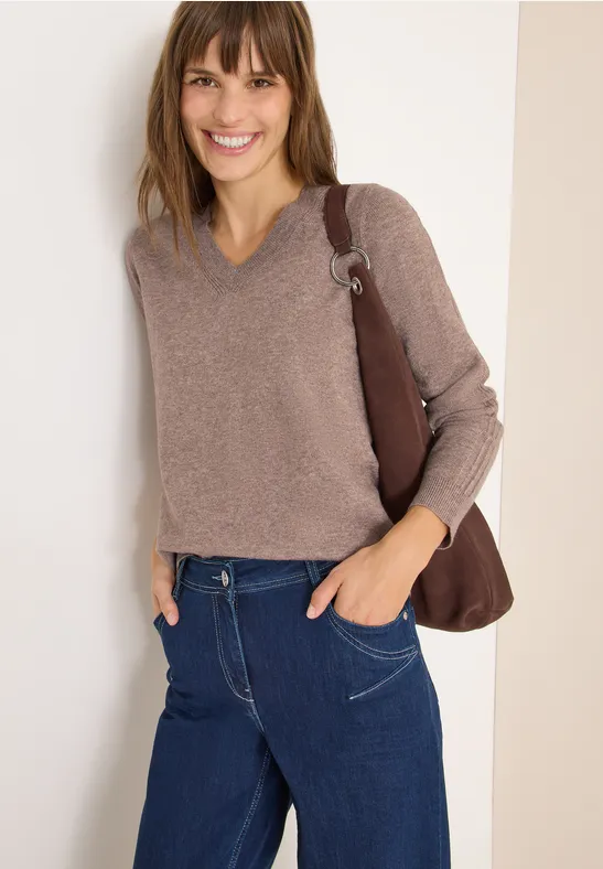 Pull douillet à col en V chocolate mousse melange