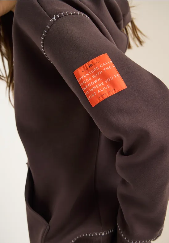 Bluza z dekoracyjnymi przeszyciami macchiato brown