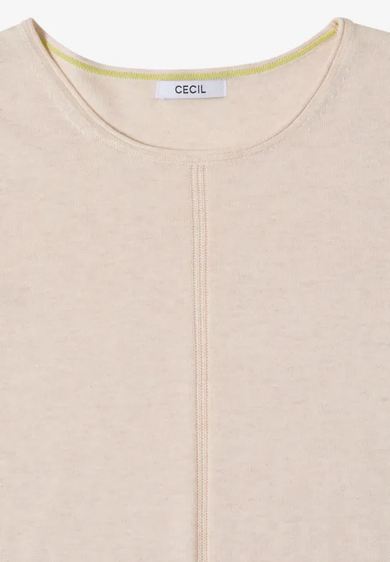Hellbeiges Damen-Shirt mit Rundhalsausschnitt und mittiger Ziernaht, schlicht und elegant.