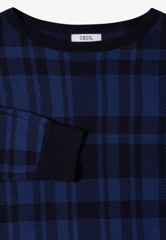 Blau-schwarz karierter Langarmpullover von CECIL, weiches Material, moderner Karo-Look.