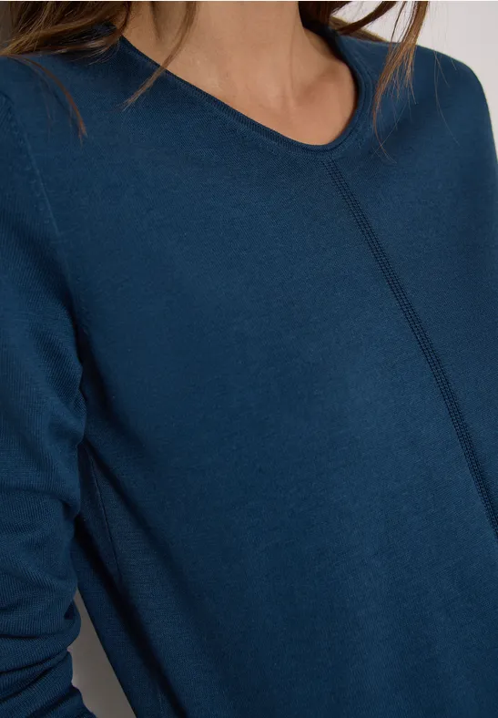 Dunkeltürkiser Strickpullover mit V-Ausschnitt und diagonaler Naht
