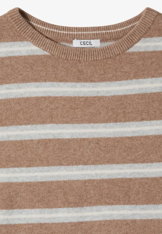 Pull en maille beige et blanc à rayures horizontales, col rond, marque CECIL.