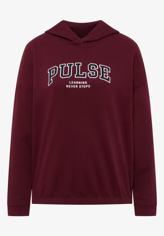 Sweat à capuche bordeaux avec inscription blanche 'PULSE LEAGUE NEW YORK'.