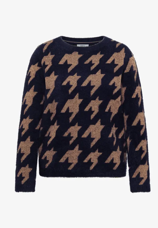 Pull duveteux bleu foncé à motif pied-de-poule beige.