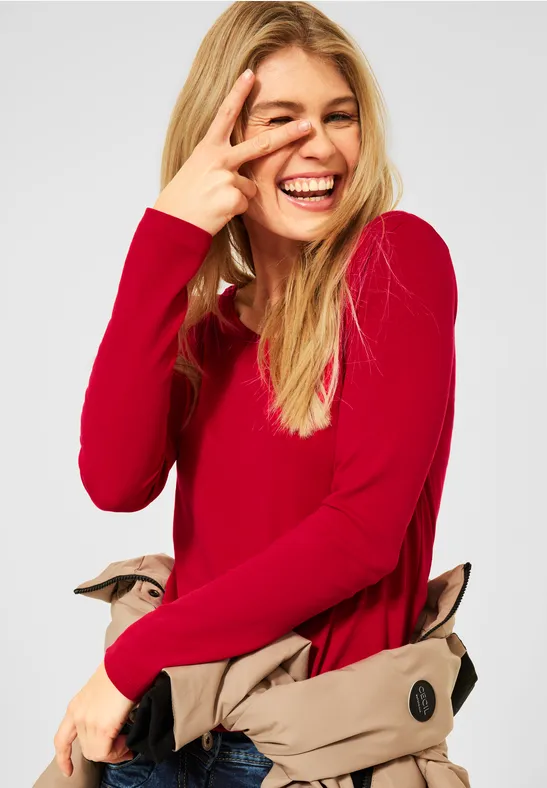 T-shirt basique de couleur unie cherry red