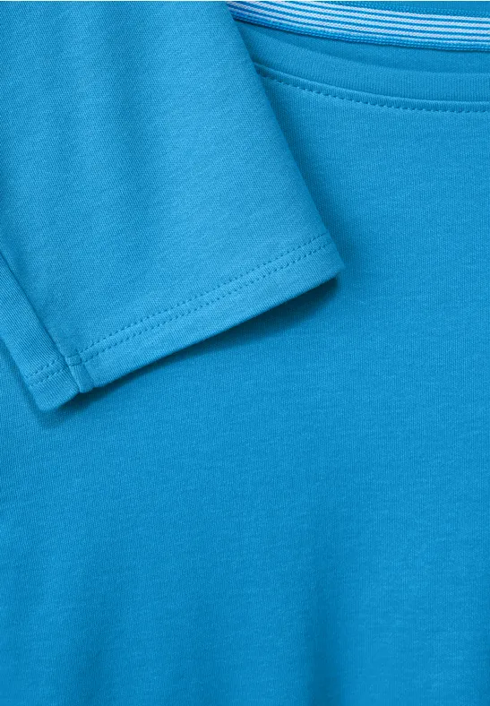 Basic Shirt in Unifarbe club blue