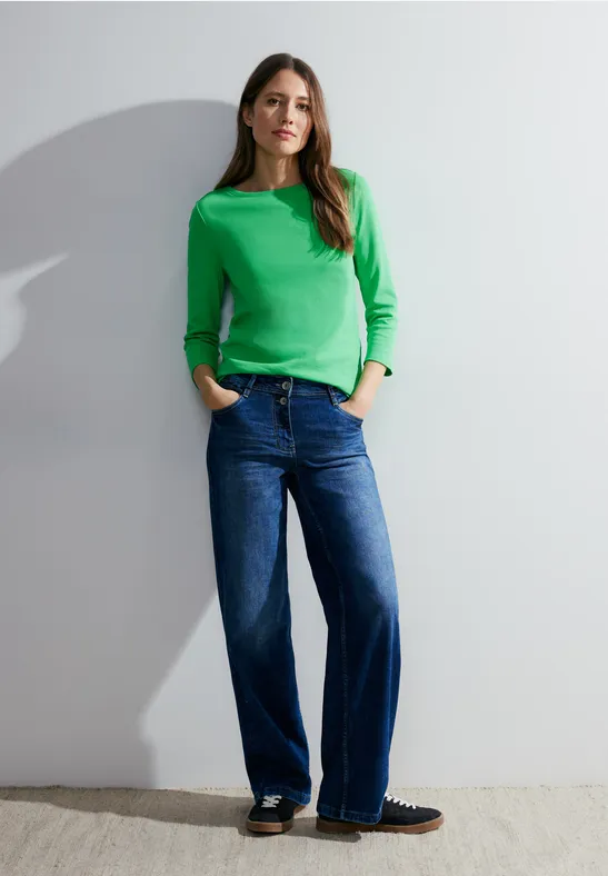 Basic-shirt in effen kleur celery green