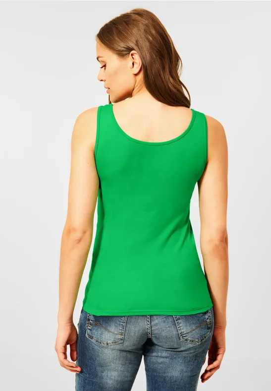 Top in Unifarbe radiant green