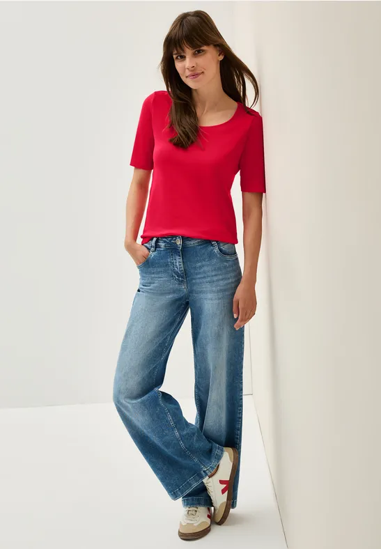 T-Shirt in Unifarbe glazed apple red