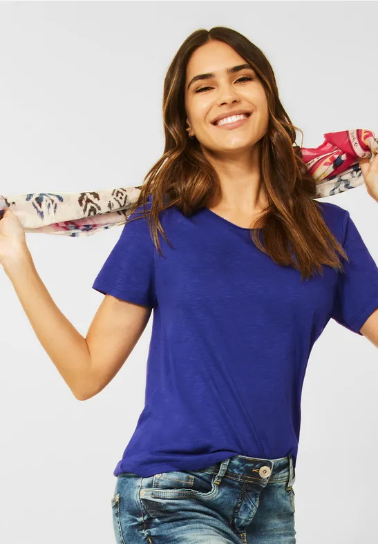 Basic shirt in effen kleur intense blue
