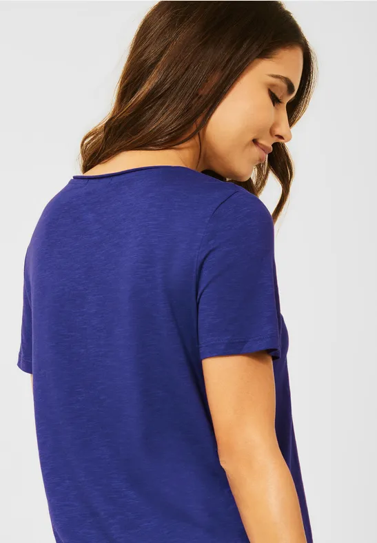 Basic shirt in effen kleur intense blue