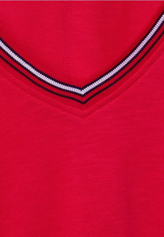 T-Shirt mit V-Ausschnitt hot red