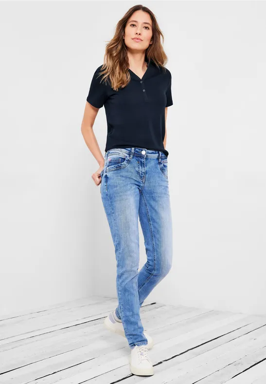 Basic poloshirt in effen kleur deep blue