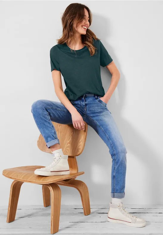 T-shirt in effen kleur cypress green
