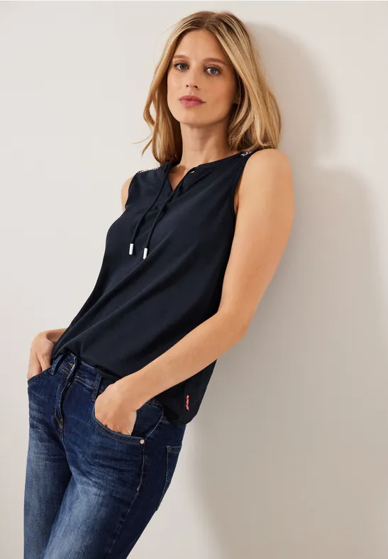 Top met borduursels deep blue