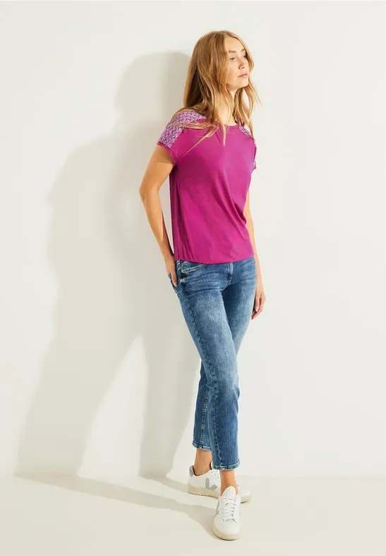 T-shirt avec imprimé sur les épaules cool pink