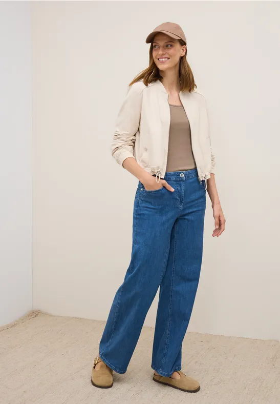 Basic Top in Unifarbe natural taupe