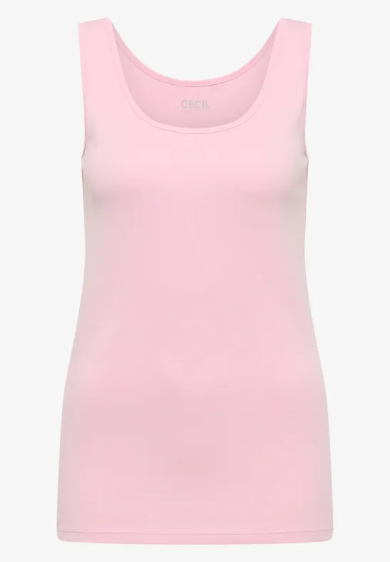 Un haut débardeur rose clair sans manches, en tissu doux, simple et ajusté.