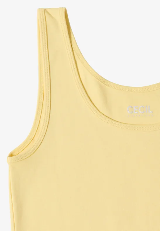 Geel mouwloos tanktop met ronde hals en subtiele "CECIL"-opdruk aan de voorkant.