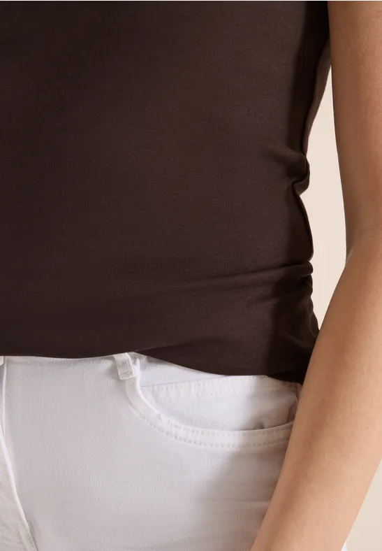 Basic Top mit Rundhals aus Baumwolle macchiato brown