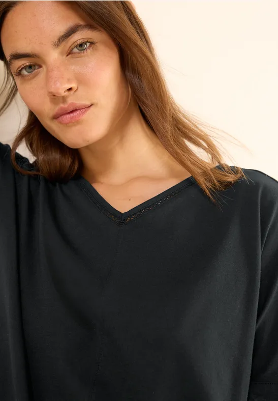 T-Shirt mit Zierdetail Black