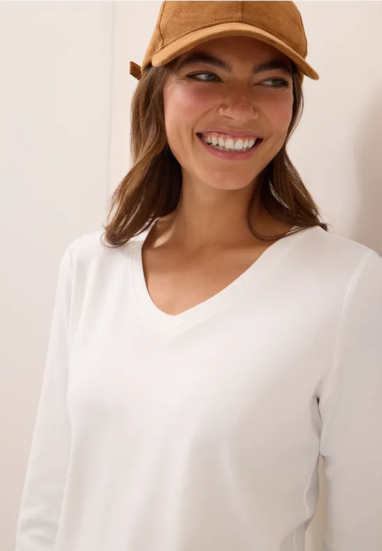 Basic V-Neck Shirt vanilla white
