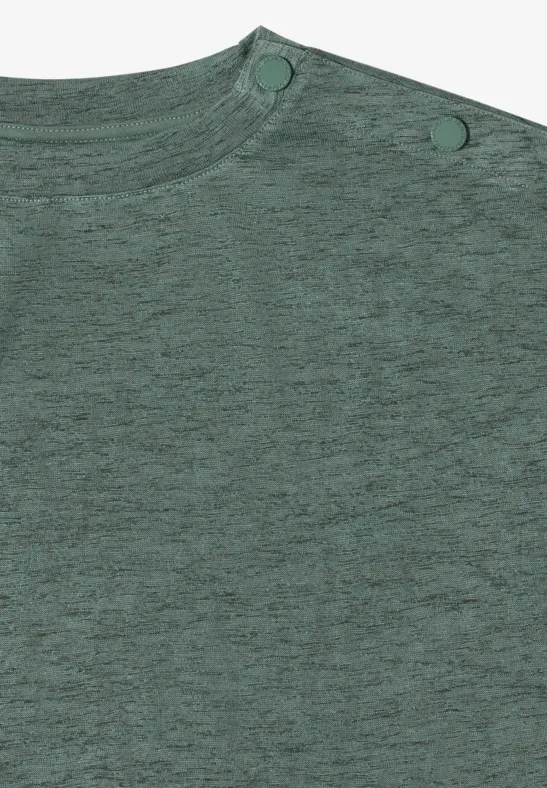 Gemêleerd groen babyshirt met twee drukknopen op de schouder