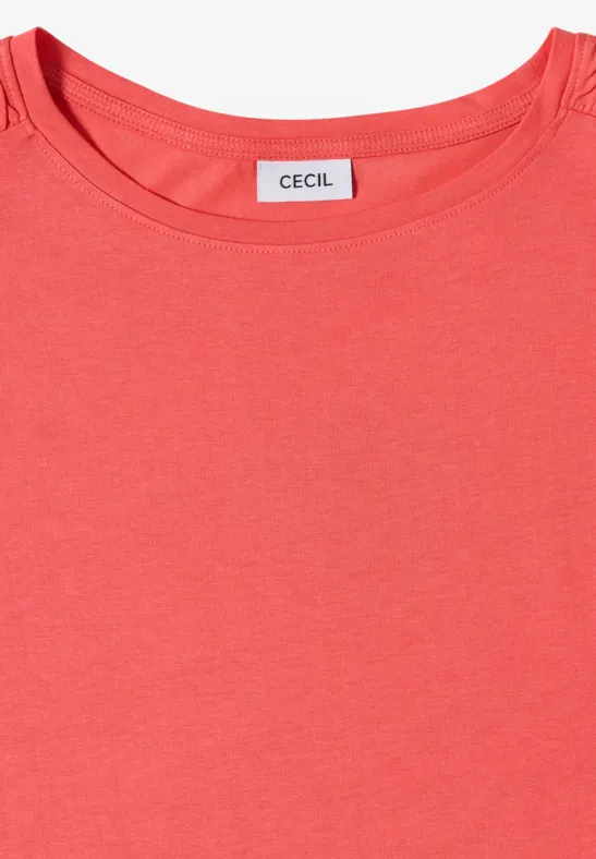 Ein rotes T-Shirt mit Rundhalsausschnitt und CECIL-Label.