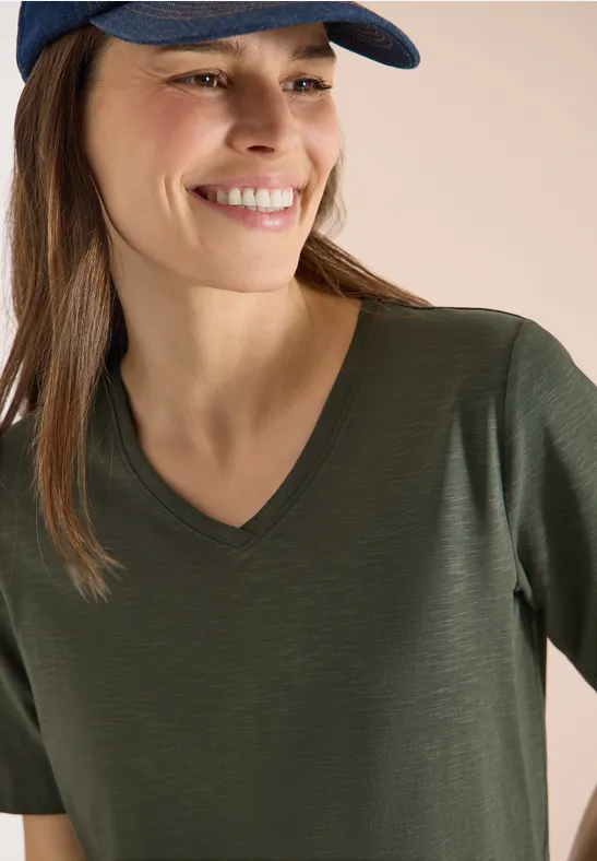 Basic T-Shirt mit V-Neck khaki