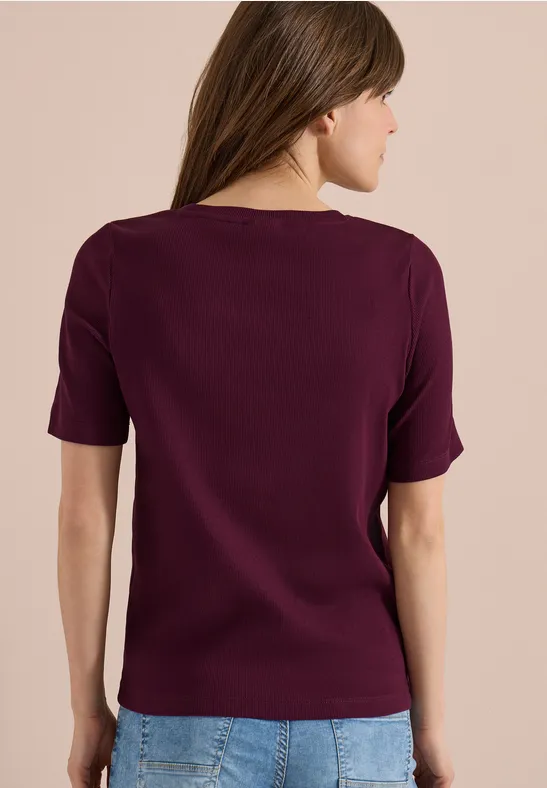 Basic T-Shirt in Rippstruktur sweet grape red