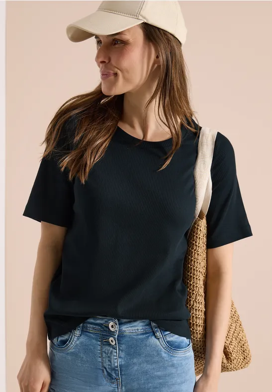 Basic T-Shirt in Rippstruktur palm breeze green