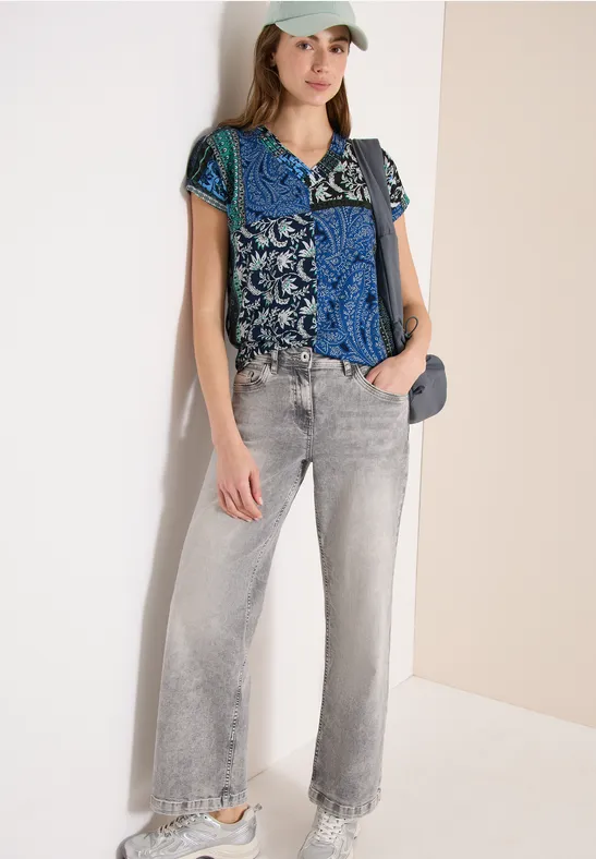 Shirt met V-hals en patchworkprint universal blue