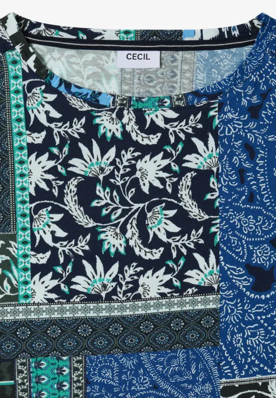 Shirt mit Boat Neck und Patchwork-Print universal blue