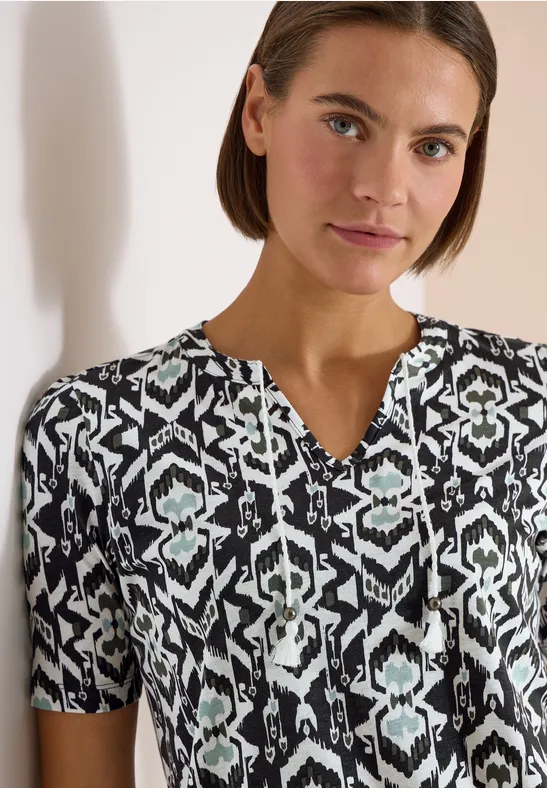 Kurzarm Shirt mit Split Neck und Print khaki